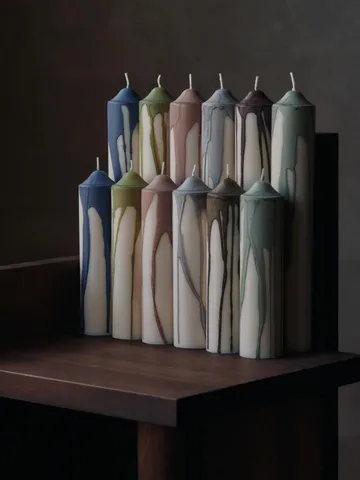 Drip pillar candle - Dark Chocolate, 20 cm - Ferm Living