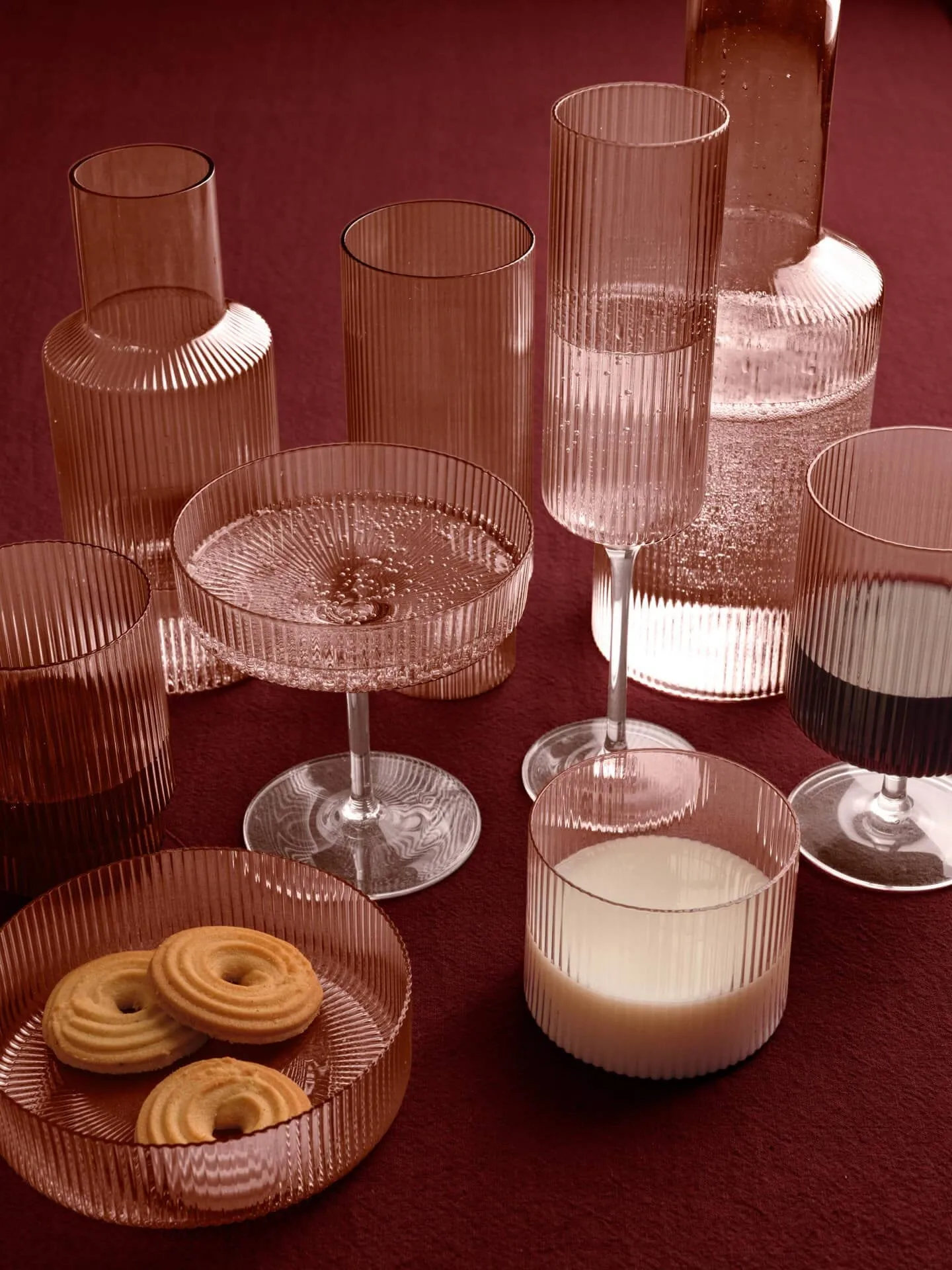 Ripple tumbler glass 25 cl 2-pack, Blush Ferm Living