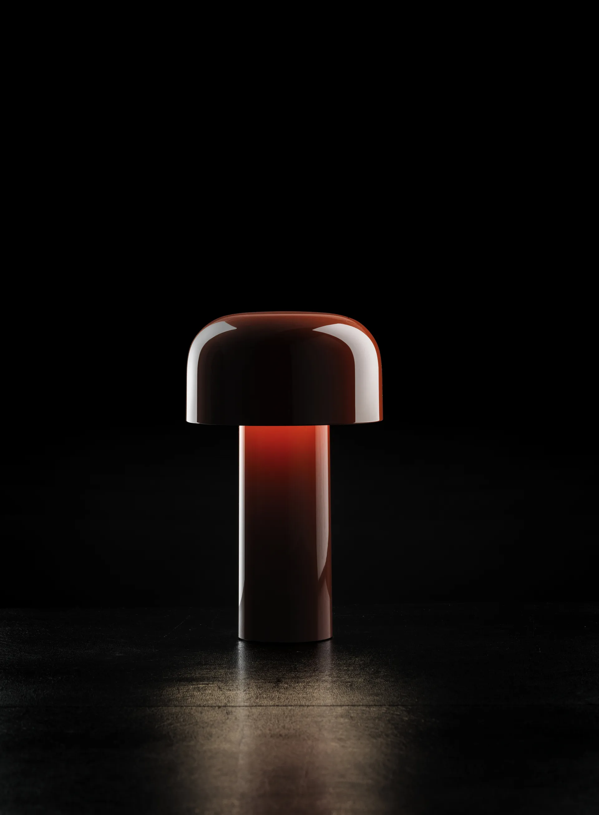 Bellhop portable table lamp, Brick red, IP54 (indoor/outdoor) Flos