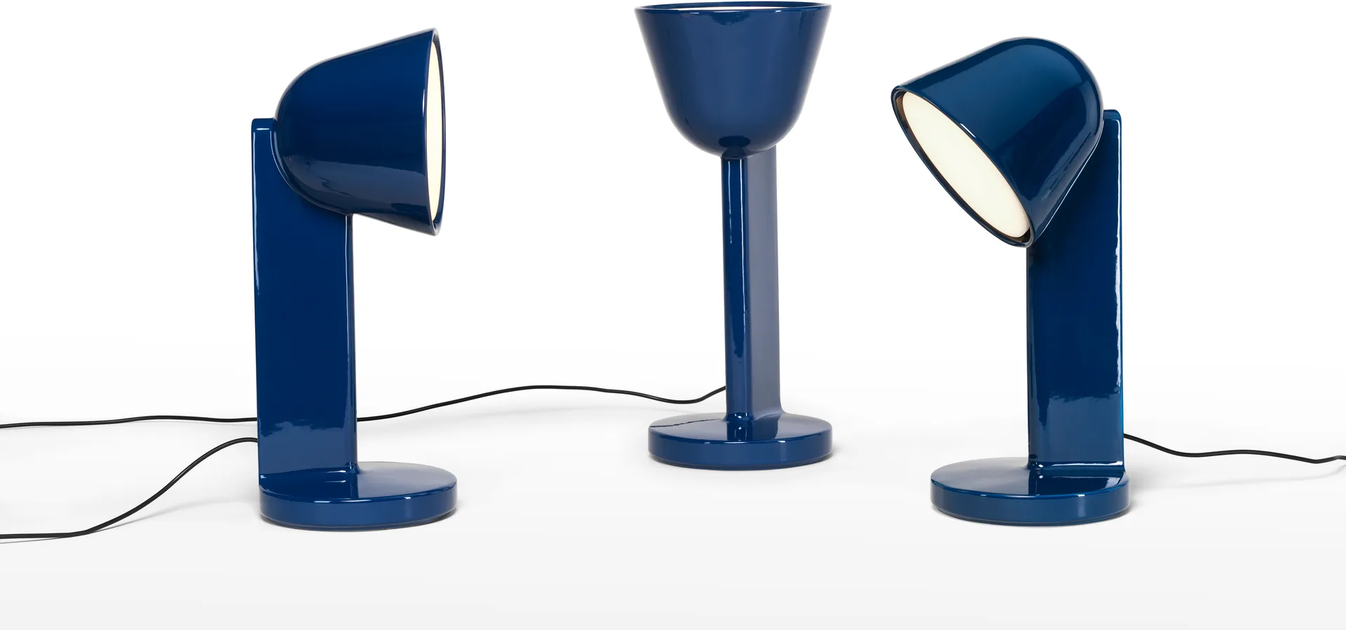 Céramique Up table lamp, Navy blue Flos