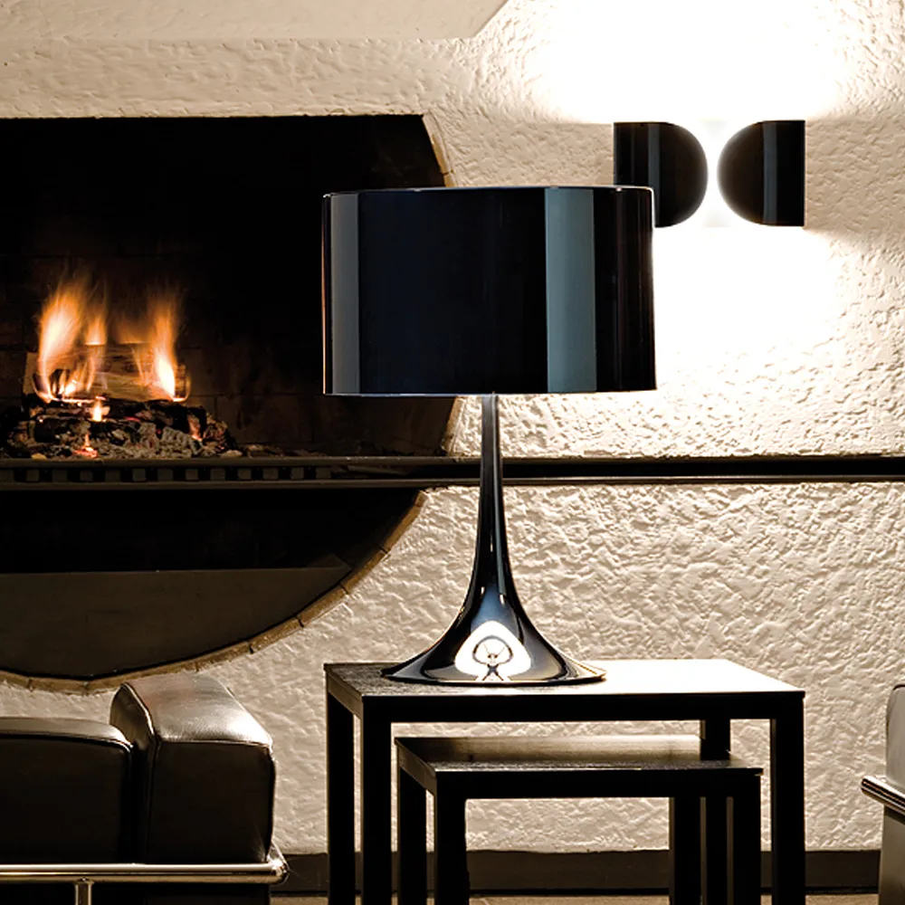 Foglio wall lamp, Black glossy Flos