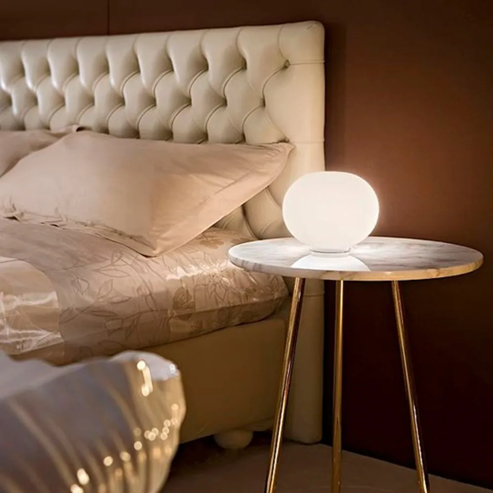Glo-ball B1 table lamp, White opal glass Flos