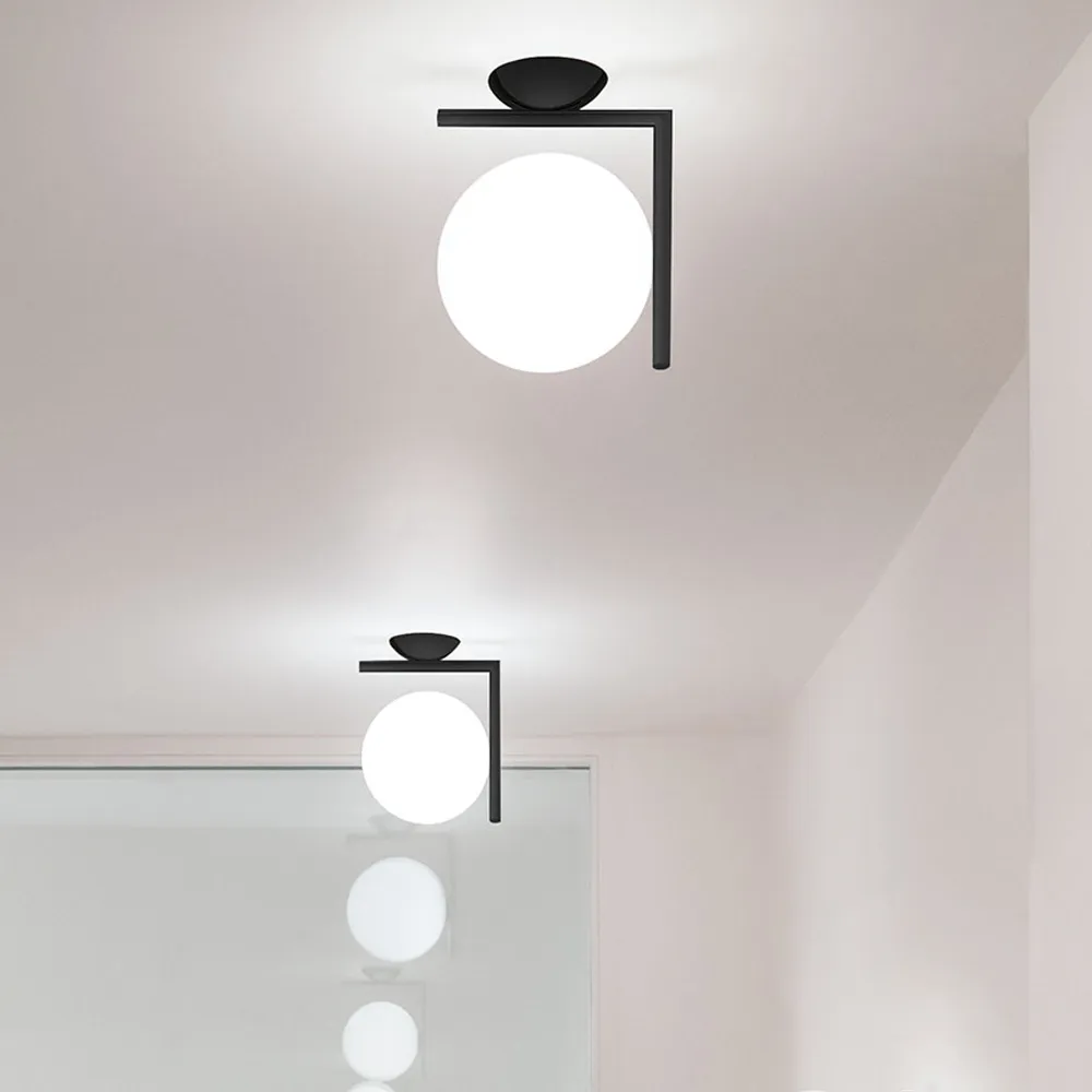 IC lights C/W1 wall lamp, Black, opal Flos