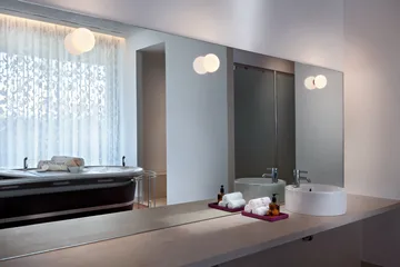 Mini Glo-Ball CW wall and ceiling lamp mirror mounting - White - Flos