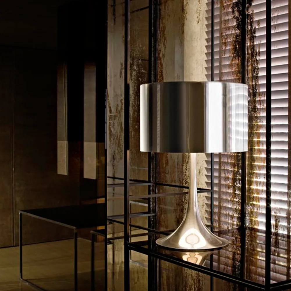 Spun Light T1 table lamp, Black Flos