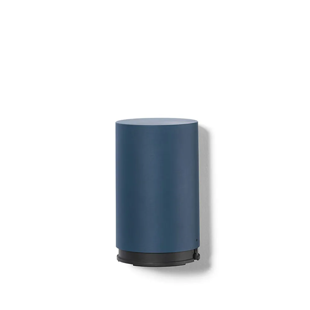 String Light floor switch, Blue Flos