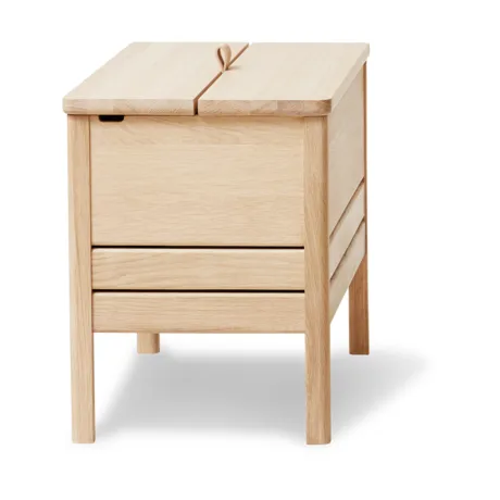 A Line storage bench 68 cm, Oiled oak Form & Refine