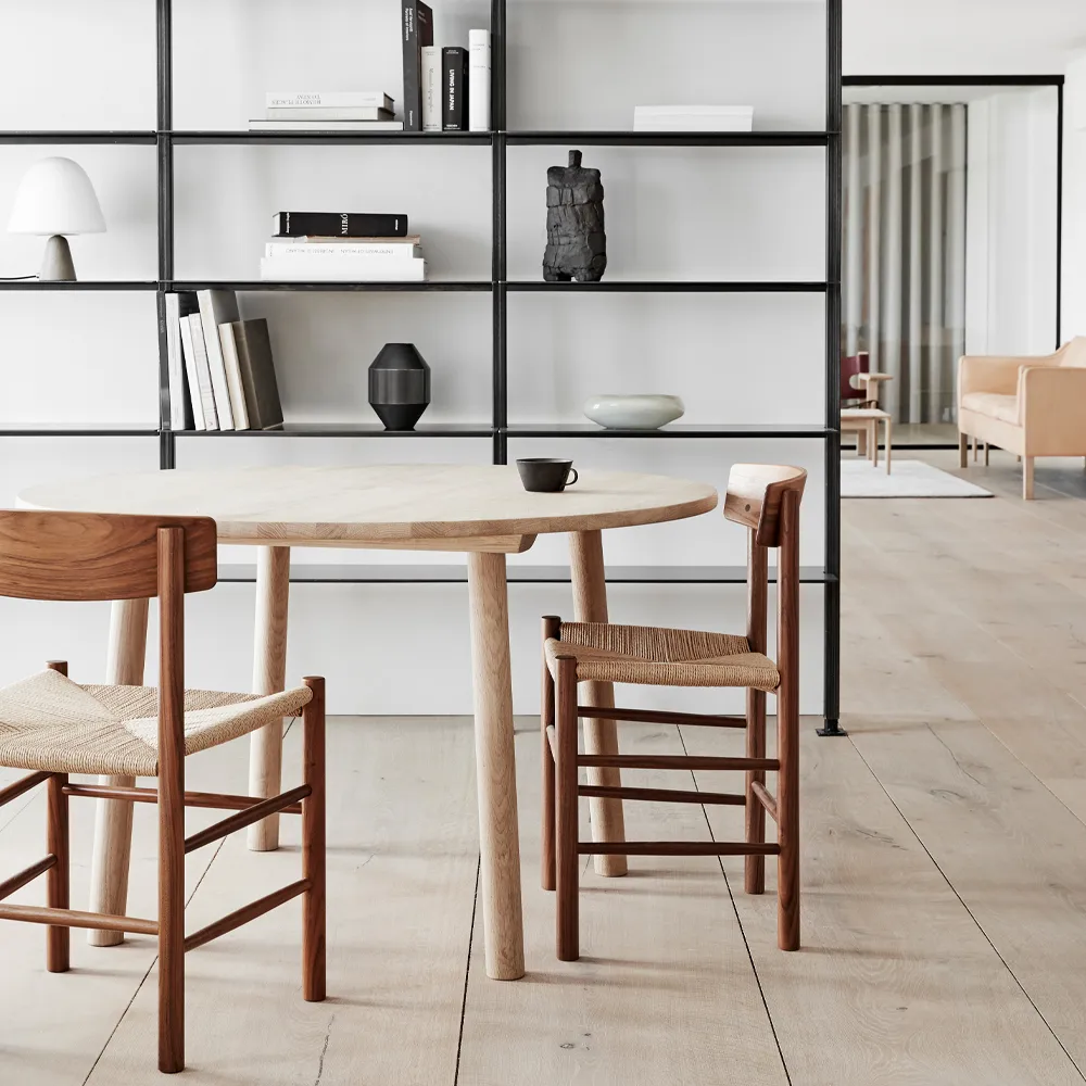 J39 chair, Oiled oak - braided natural Fredericia Furniture