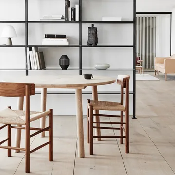 J39 chair - Oiled walnut-braided natural - Fredericia Furniture
