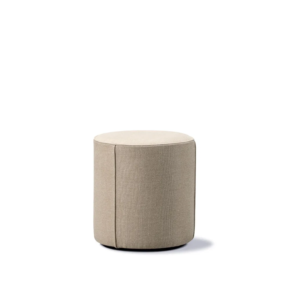 Mono seat pouf, Grand linen beige, Ø39 cm Fredericia Furniture