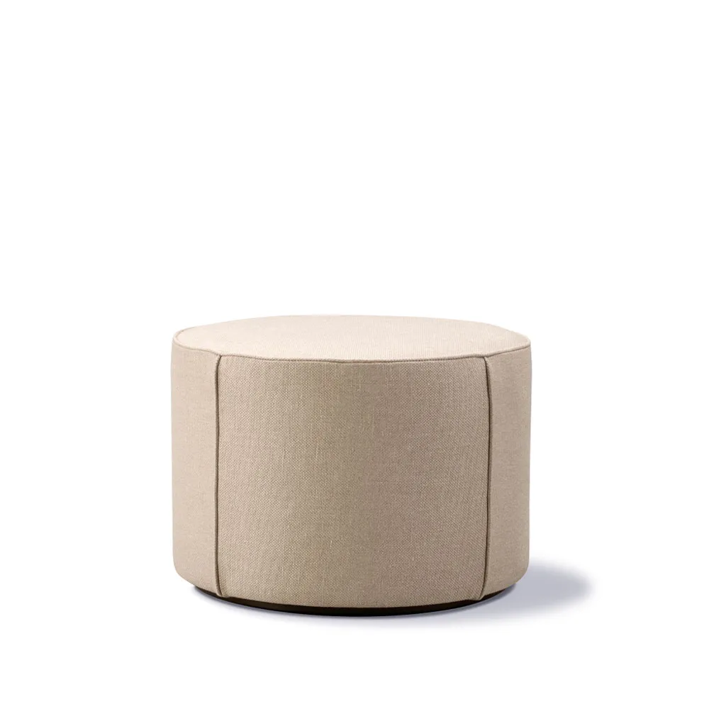 Mono seat pouf, Grand linen beige-Ø55 cm Fredericia Furniture
