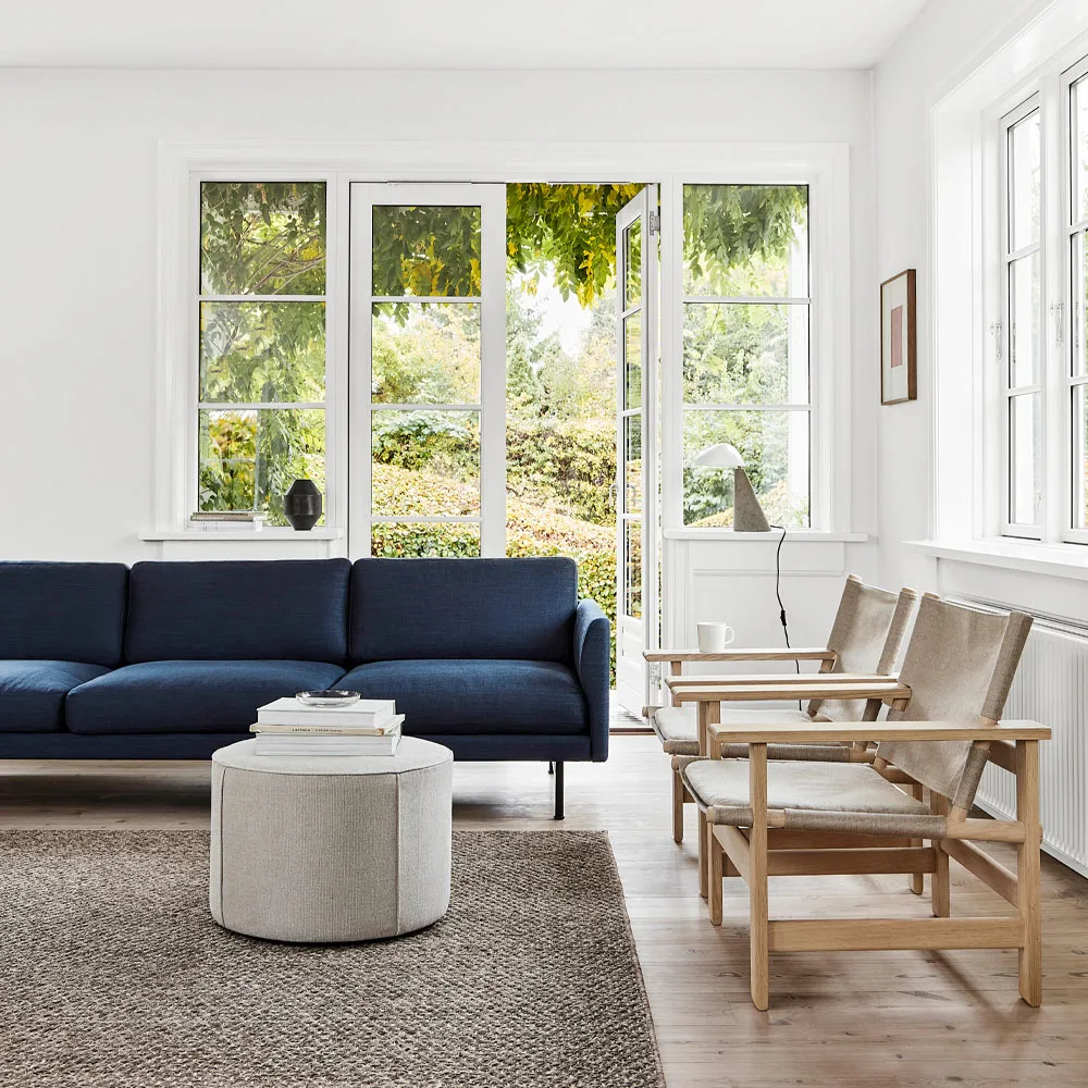 Mono seat pouf, Grand linen beige-Ø55 cm Fredericia Furniture