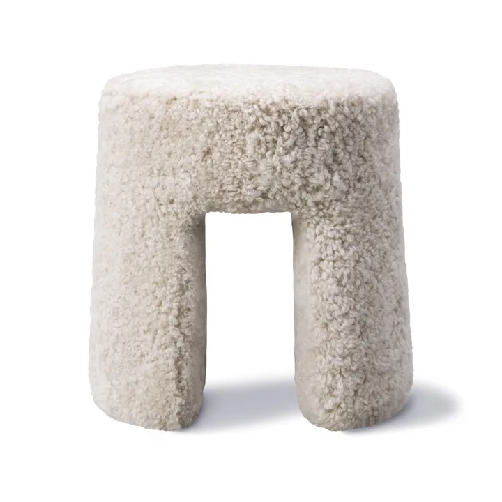 Sequoia ottoman - Sheepskin moonlight - Fredericia Furniture