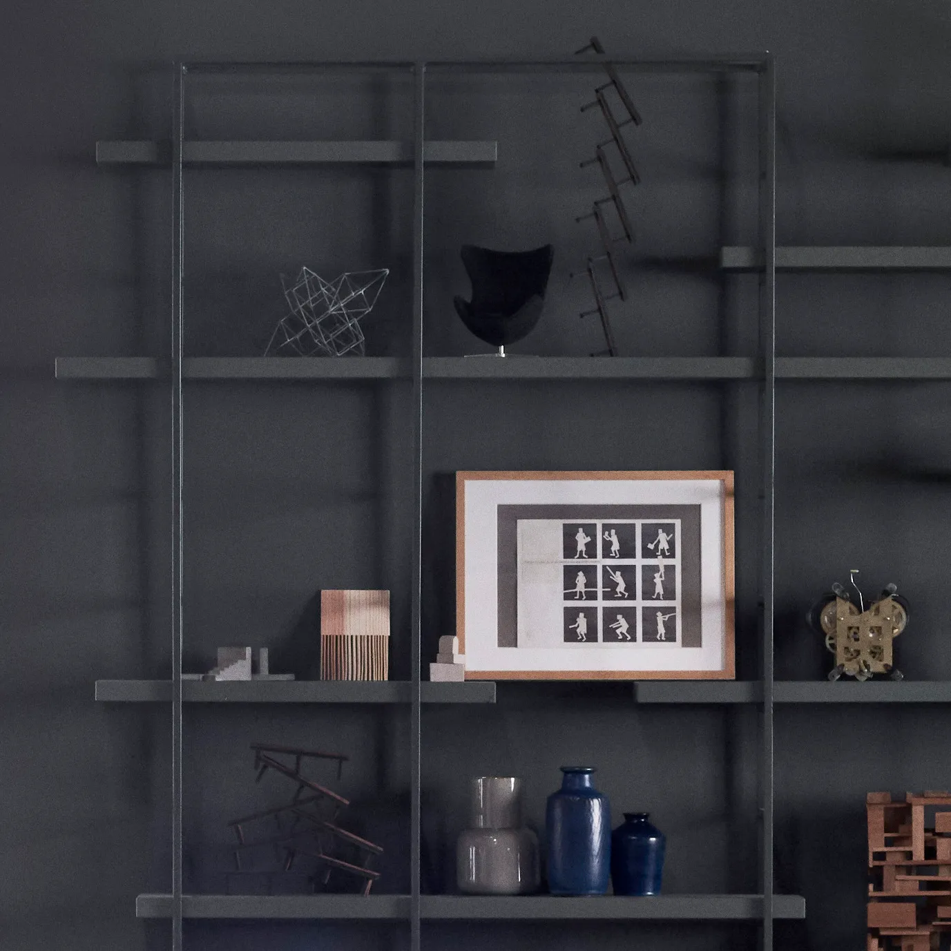 Ägget miniature, Black Fritz Hansen
