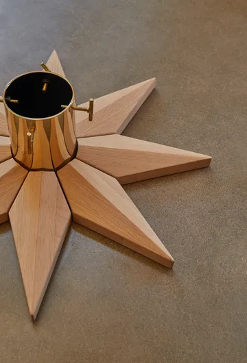 Stella Christmas tree base Ø50.5 cm - Oak - Fritz Hansen