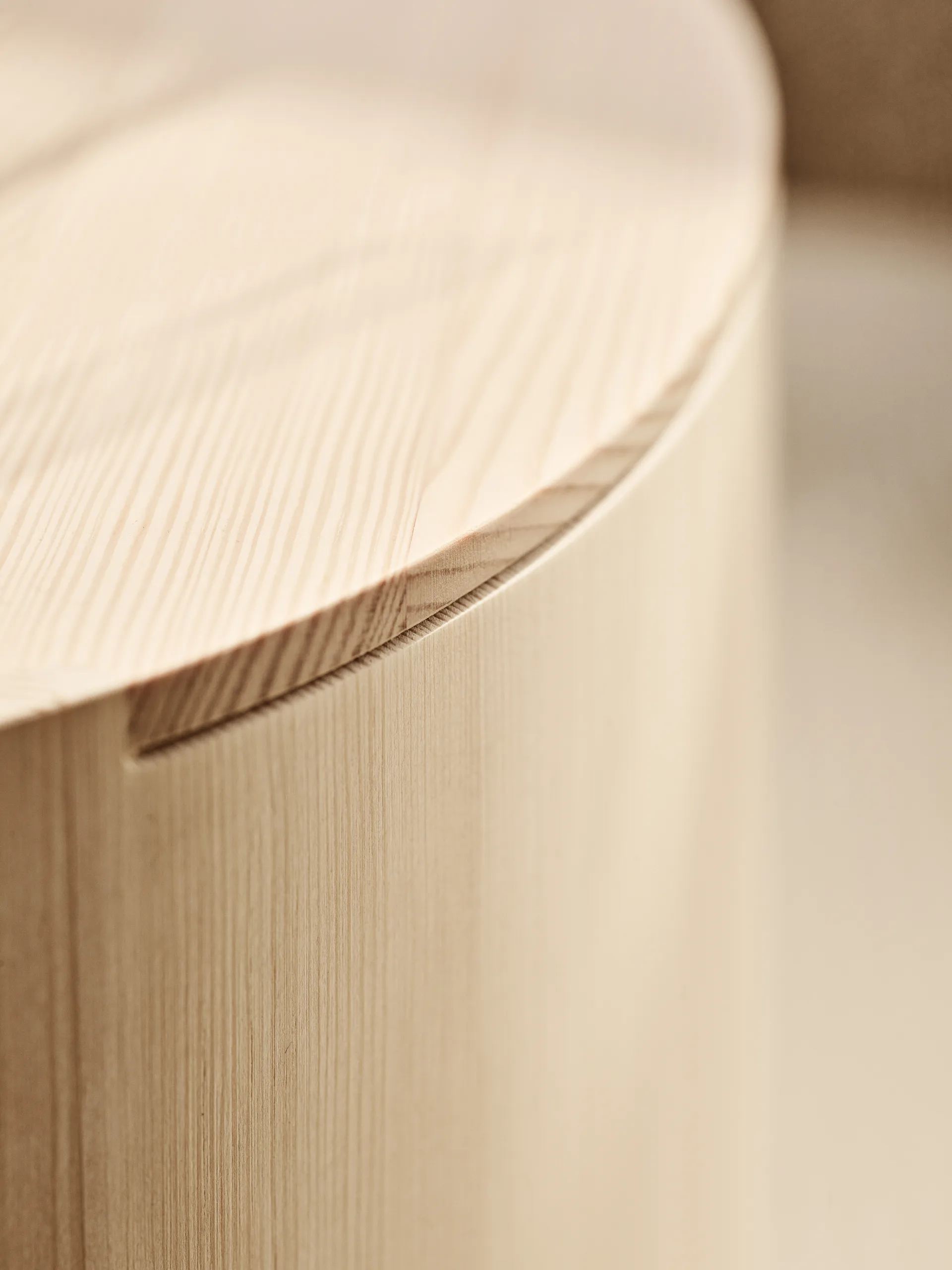 Taburet stool/side table, Oiled pine Fritz Hansen