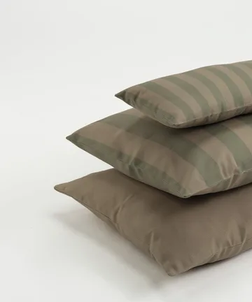 Garden Glory cushion - Beige with black edge 50x70 cm - Garden Glory
