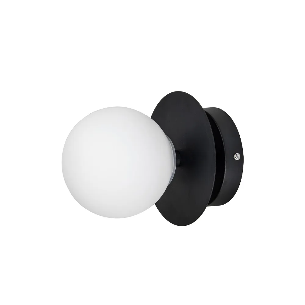 Art Deco 24 IP44 wall lamp, White/black Globen Lighting