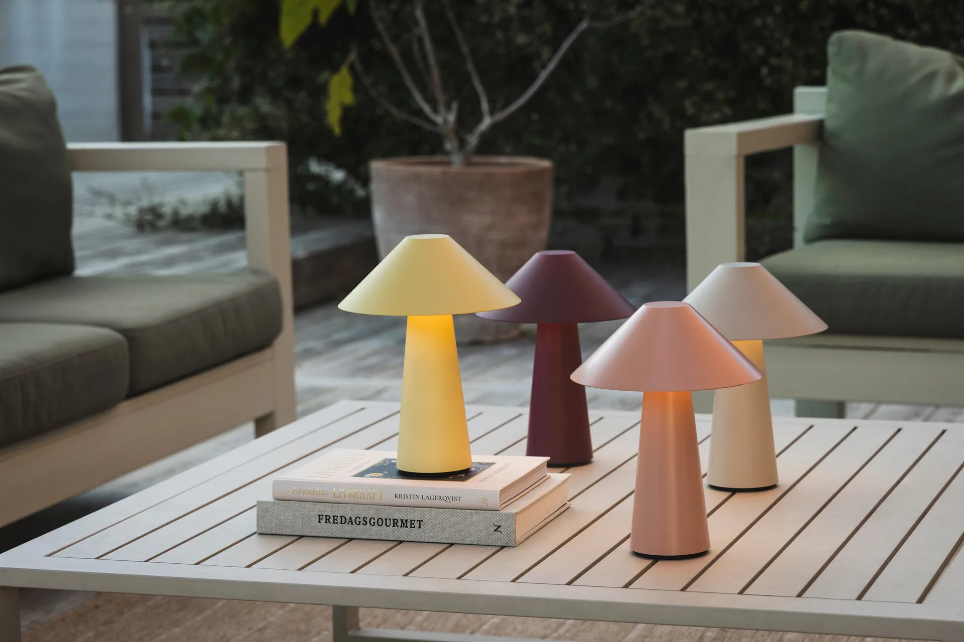 Cannes portable table lamp, Oat yellow Globen Lighting
