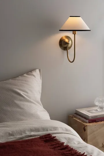 Iris wall lamp - Cream-black - Globen Lighting