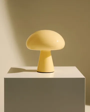 Obello table lamp - Mellow yellow - GUBI