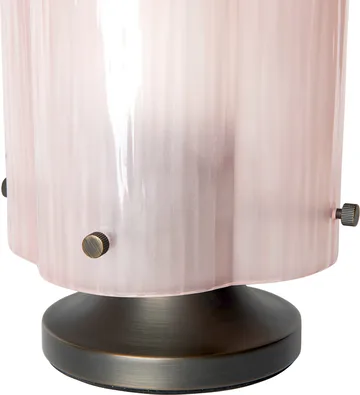 Seine table lamp Ø17.2x26.2 cm - Brass-coral - GUBI