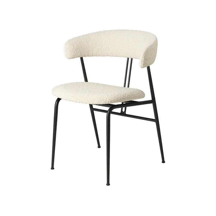 Violin dining chair - Karakorum 001 white-covered - GUBI