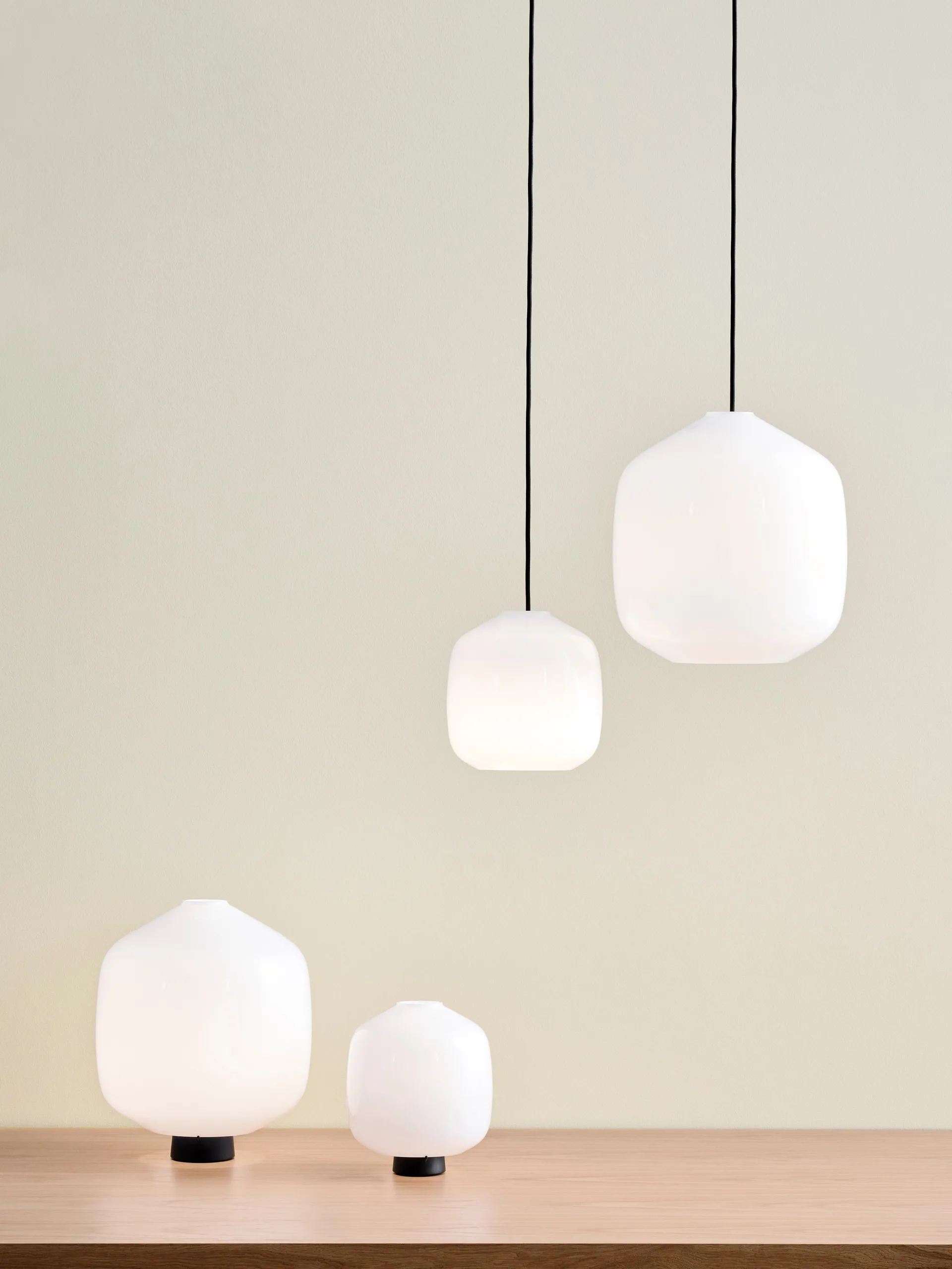Buoy pendant lamp Ø20 cm, Opal glass-garden green HAY