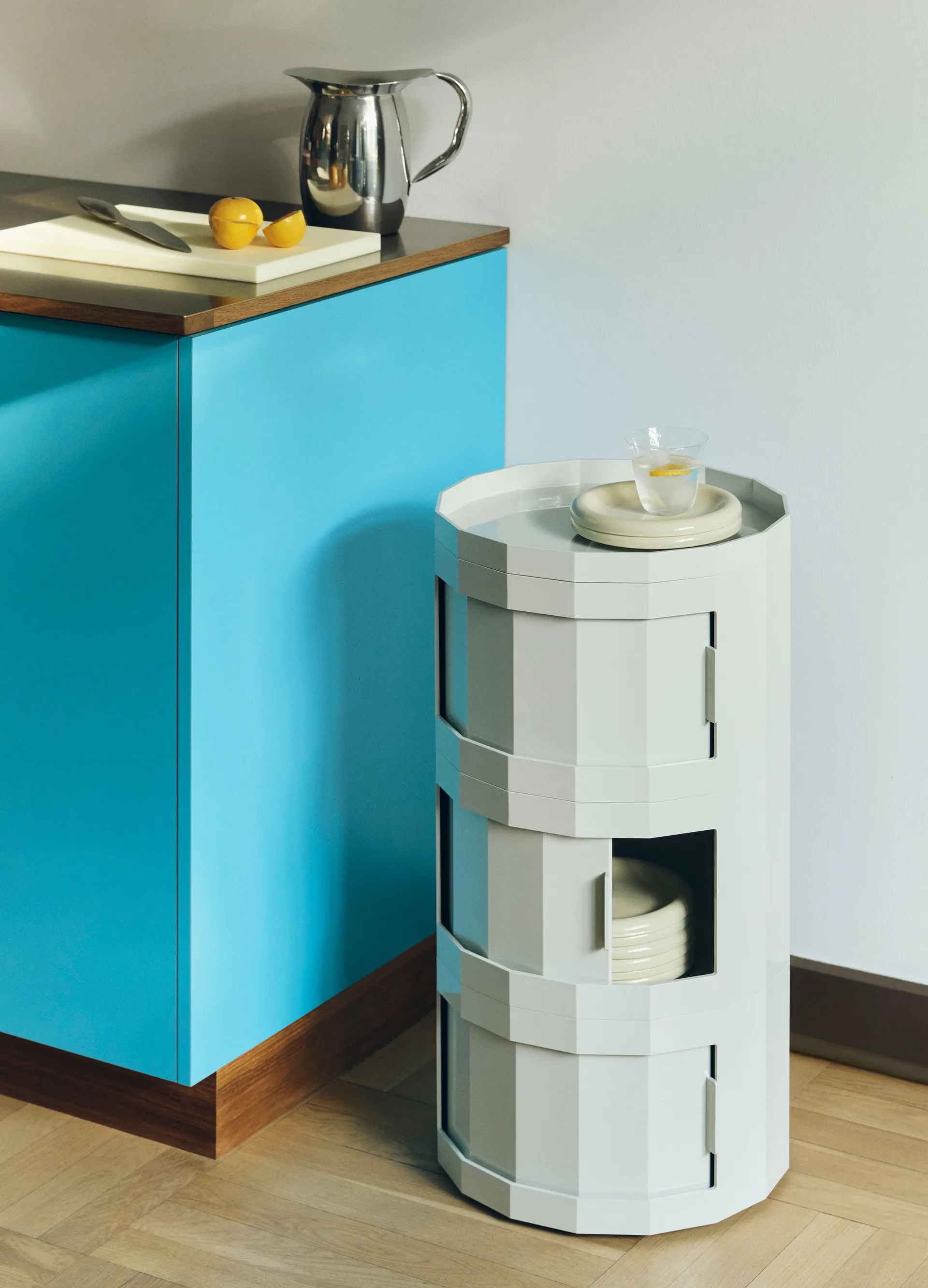 Facet Cabinet 30 side table, Misty grey HAY