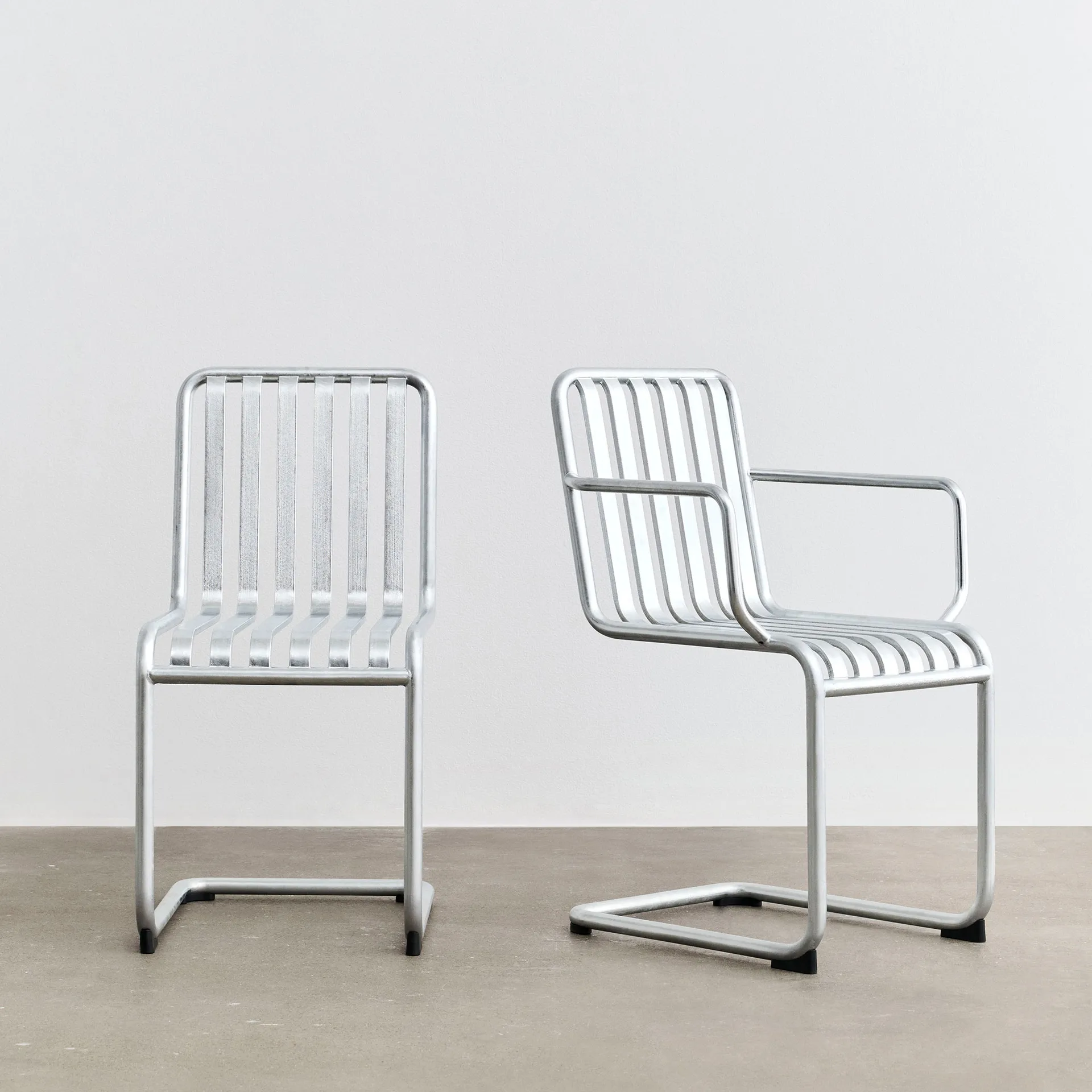 Palissade Cantilever chair, Hot galvanised steel HAY