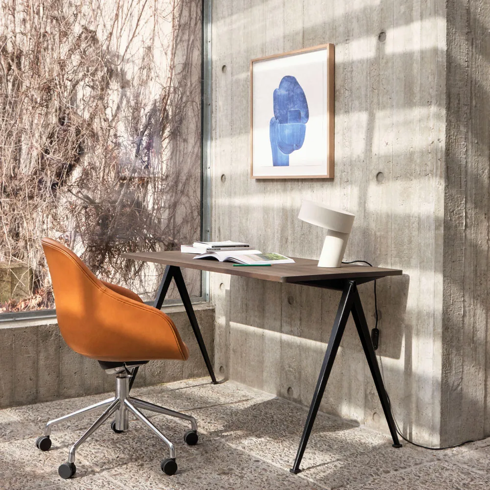 Pyramid 01 desk, Oak clear lacquered-140x75 cm-beige steel frame HAY