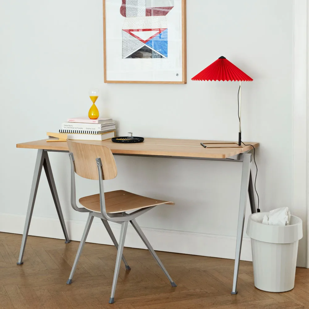 Pyramid 01 desk, Oak clear lacquered-140x75 cm-black steel frame HAY