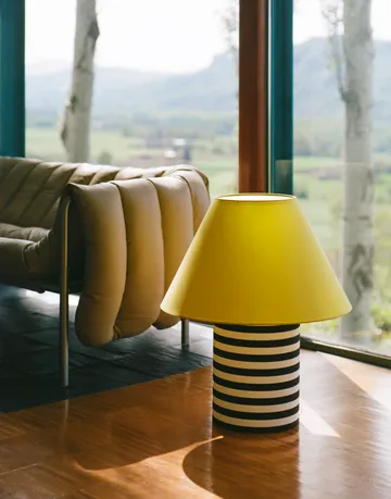 Toto table lamp Large 64 cm - Wax yellow-pine - Hem