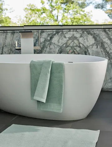 Lina towel - Aqua, 100x150 cm - Himla