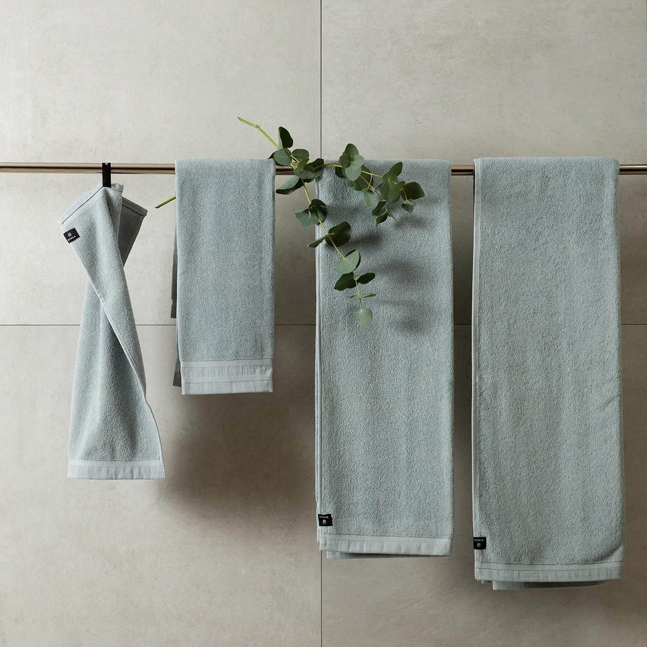 Lina towel cool, 70x140 cm Himla