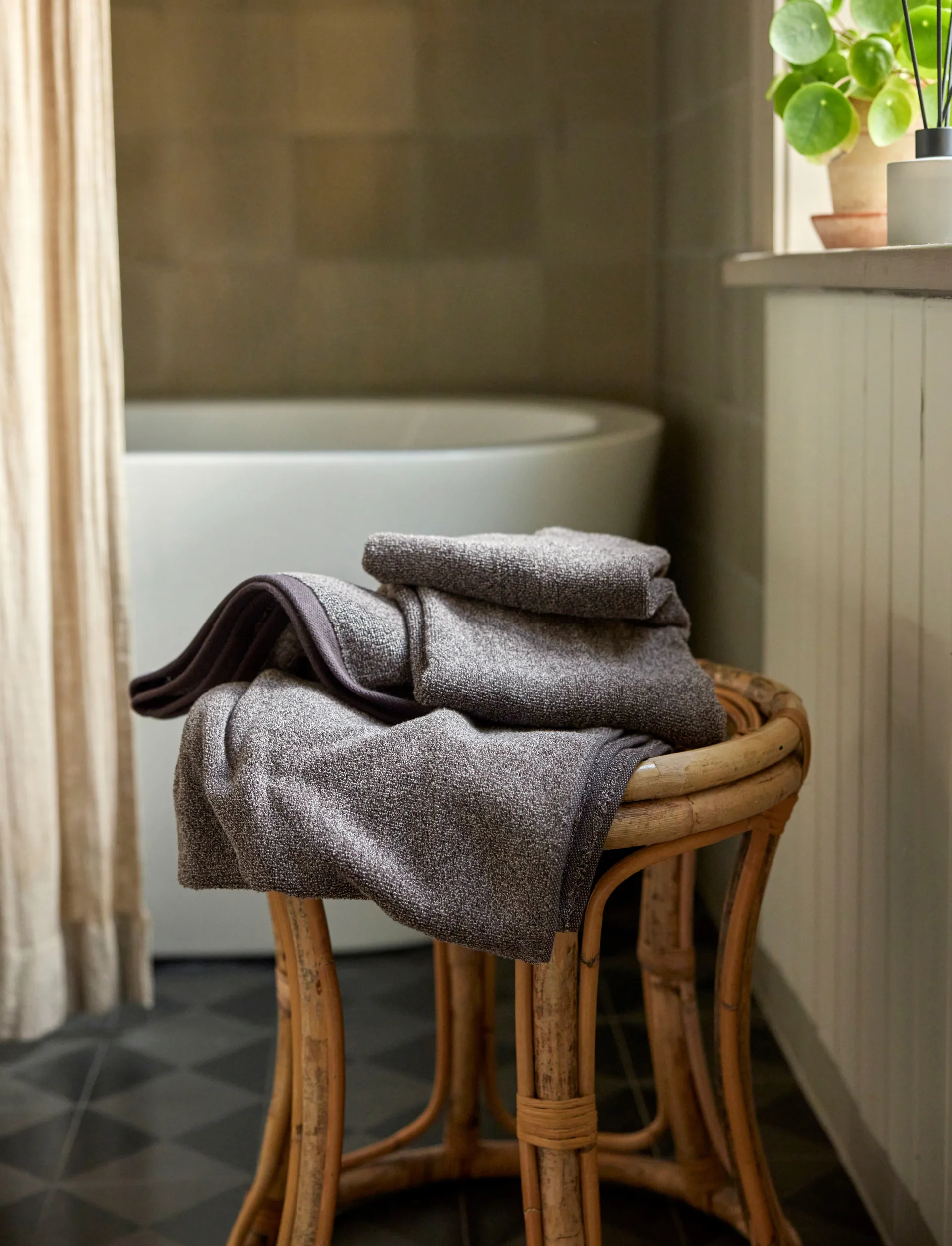 Maurice towel stones, 70x140 cm Himla