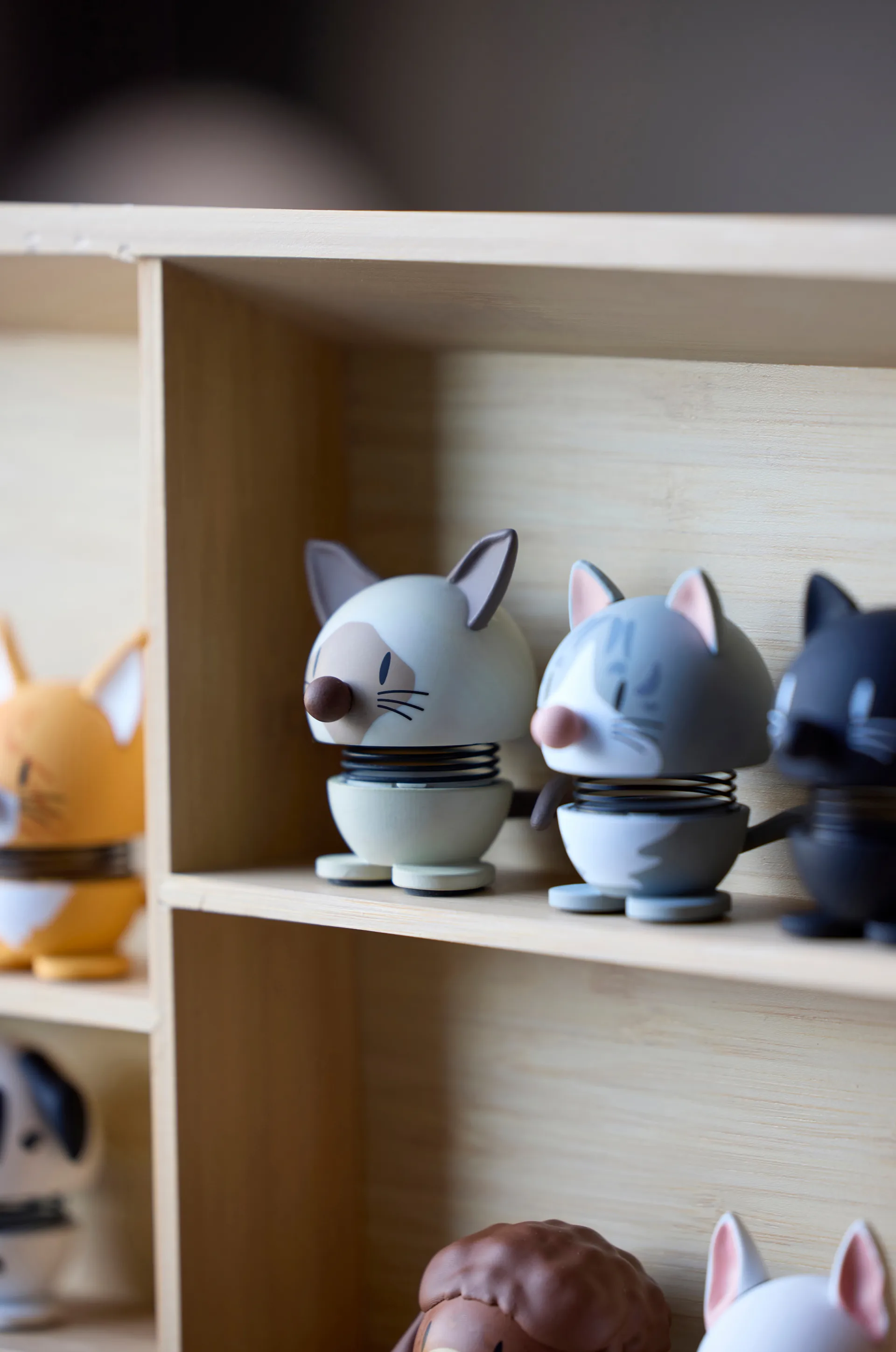 Hoptimist figure XS, Blue American Shorthair, blue Hoptimist