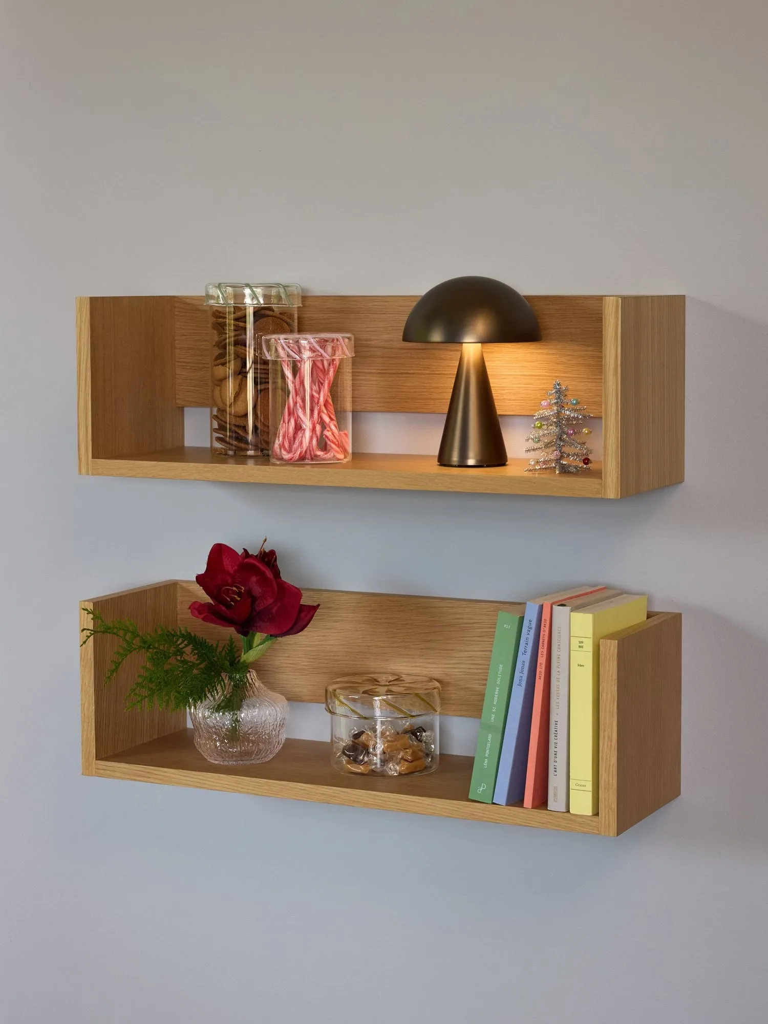 Mush portable table lamp, Burnished brass, 20 cm Hübsch