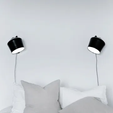 Pasila wall lamp - Black - Innolux