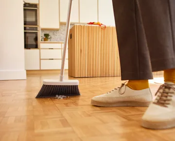 Cleantech wall-mounted dustpan brush - Stone - Joseph Joseph