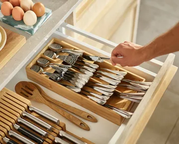 Drawerstore cutlery tray bamboo - Large - Joseph Joseph
