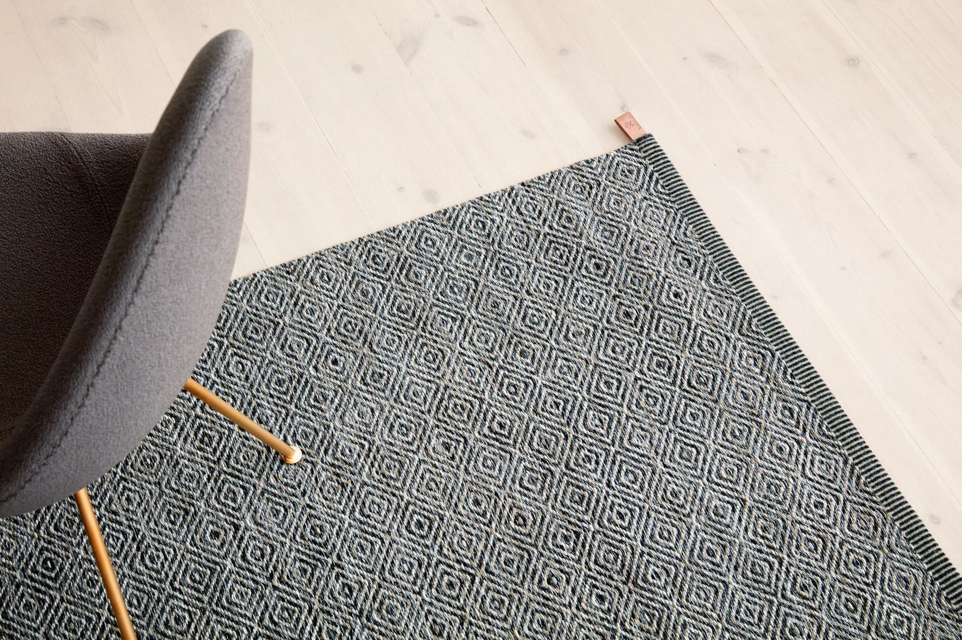 Goose Eye Icon rug 195x300 cm, Soho Kasthall