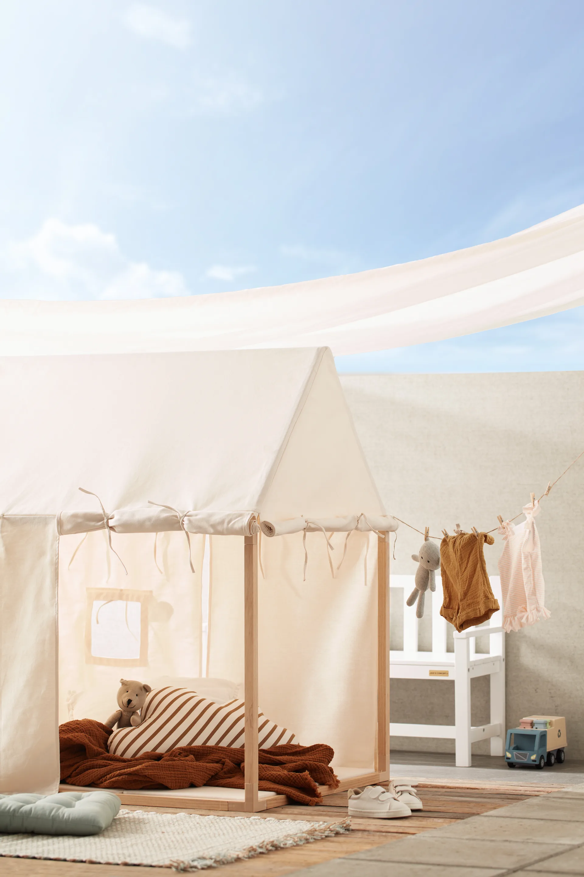 Kid's Base play tent, Natural white Kid's Concept