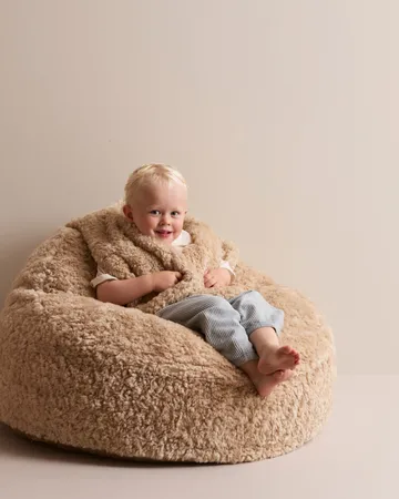 Snuggle bean bag chair - Beige, Ø80x50 cm - Kid's Concept