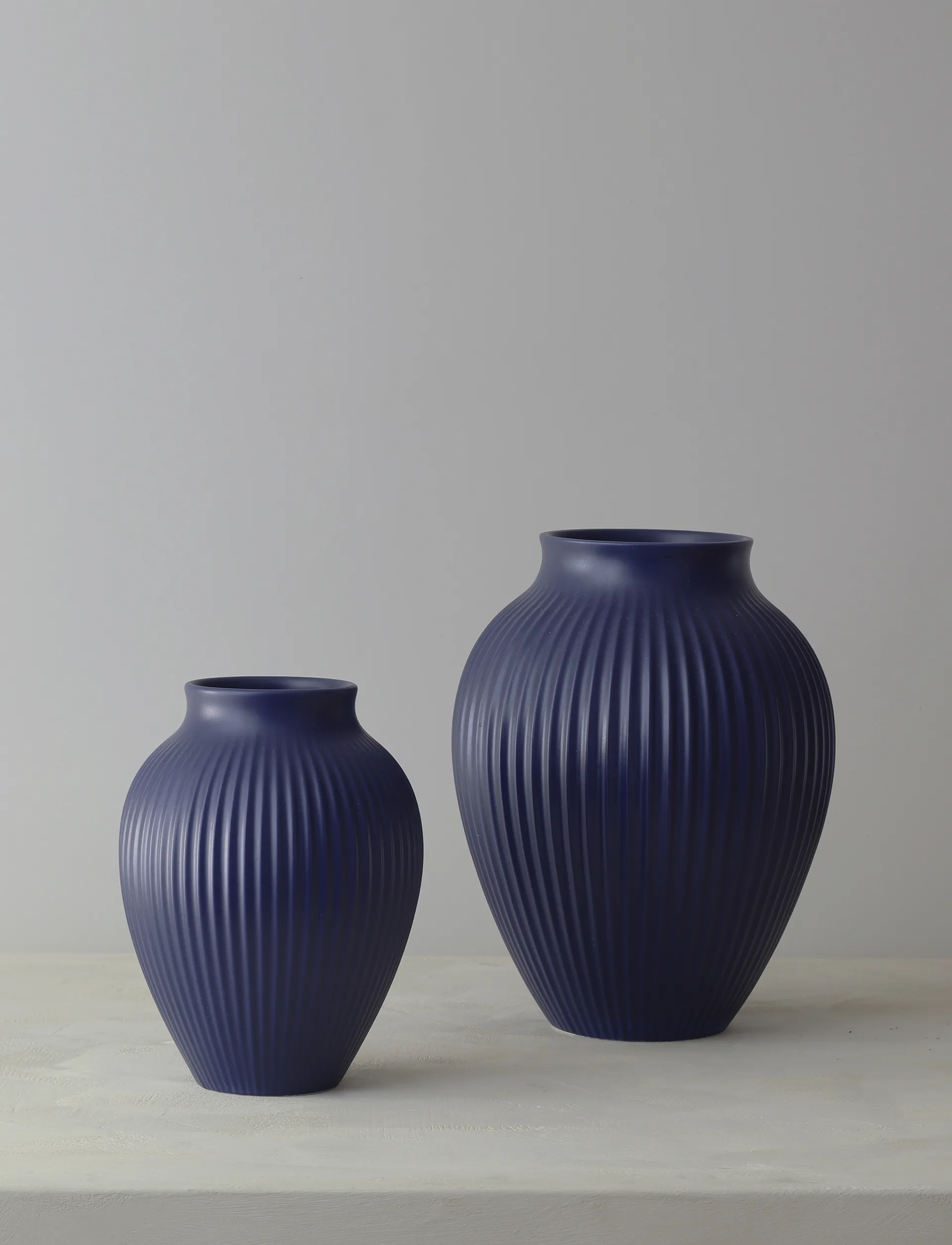 Knabstrup vase ribbed 20 cm, Dark blue Knabstrup Keramik