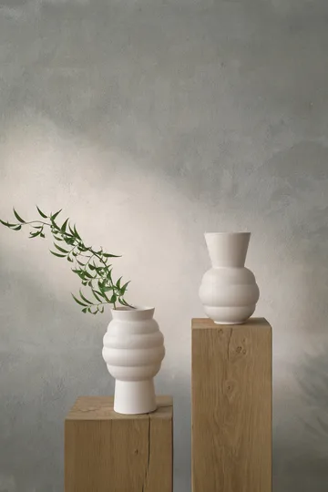 Tortus Archie vase No2 23.5 cm - White - Knabstrup Keramik