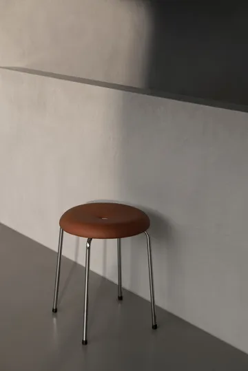 Stool bench - Cognac leather–chrome frame, 45 cm - Lammhults