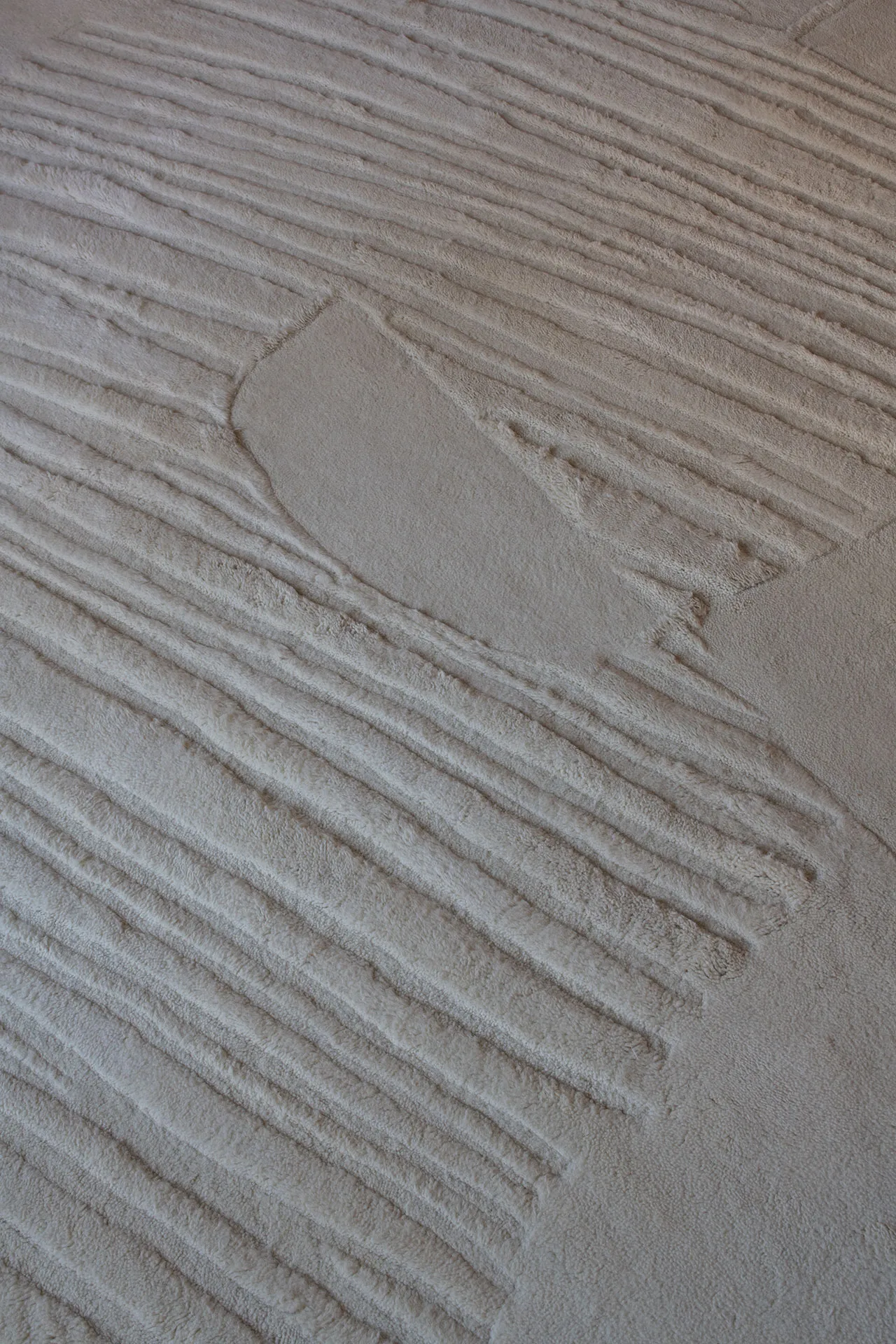 Artisan Guild wool carpet, Bone white 250x350 cm Layered
