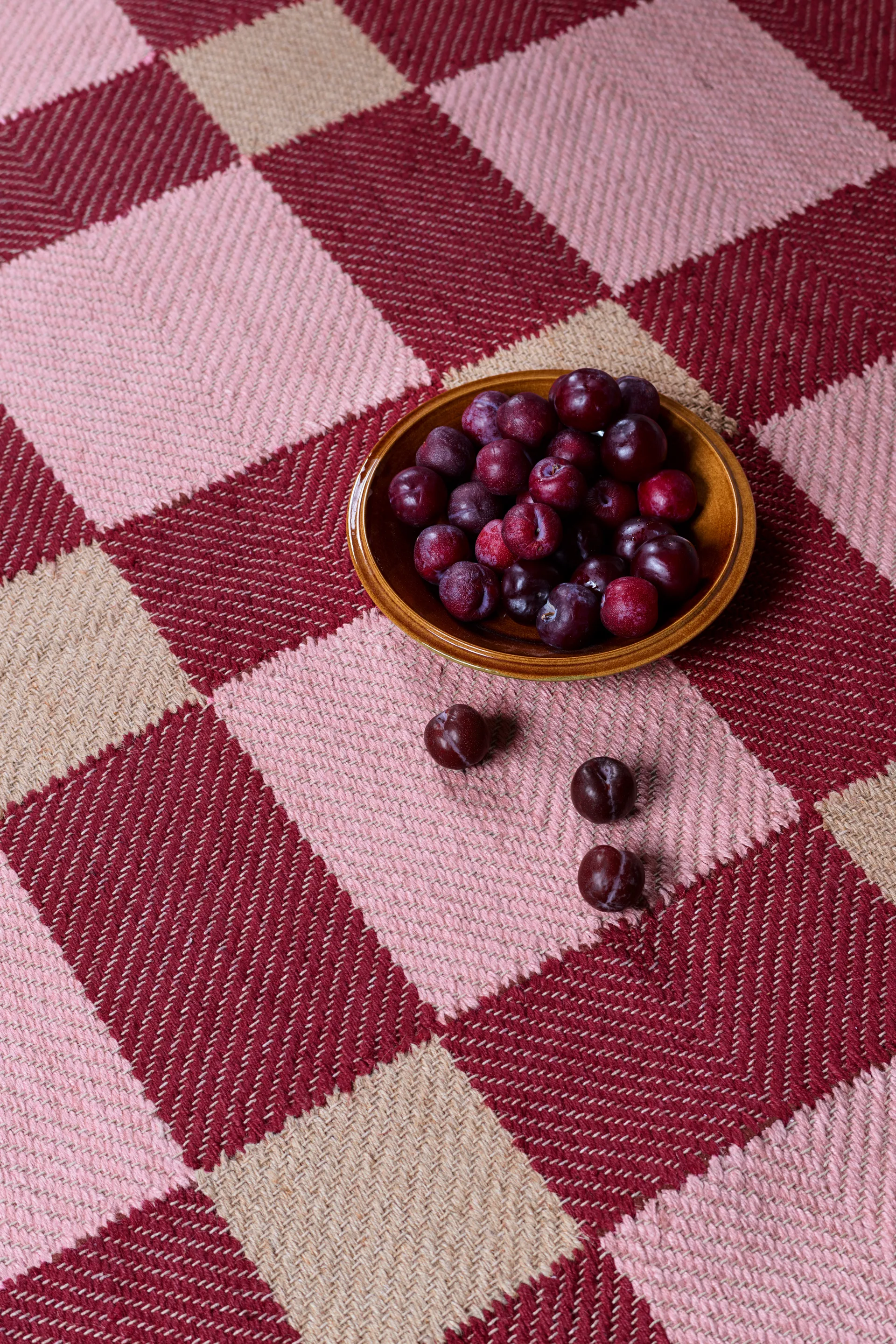 Evelina Kroon jute rug 250x350 cm, Plum punch Layered