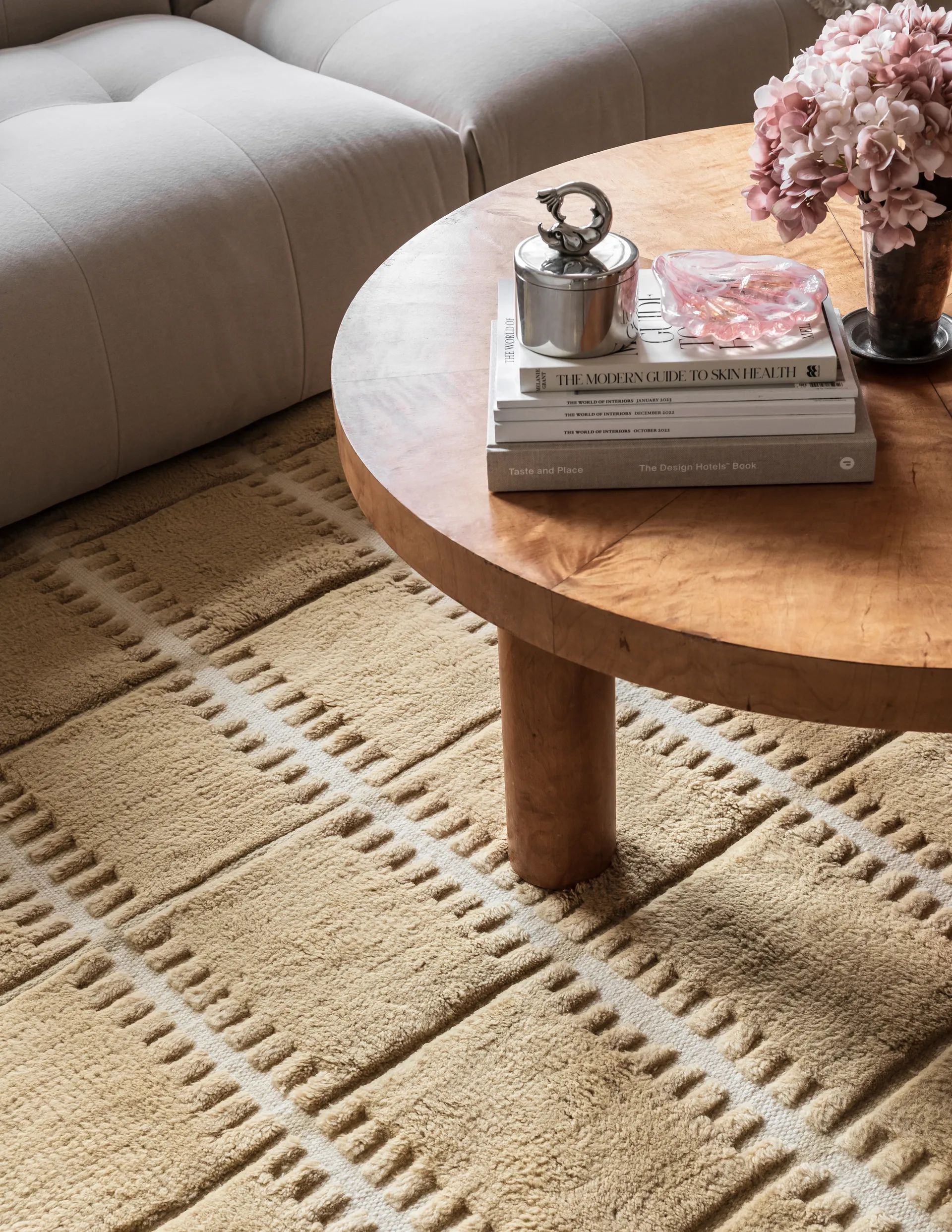 Lilly wool carpet, Mustard. 300x400 cm Layered